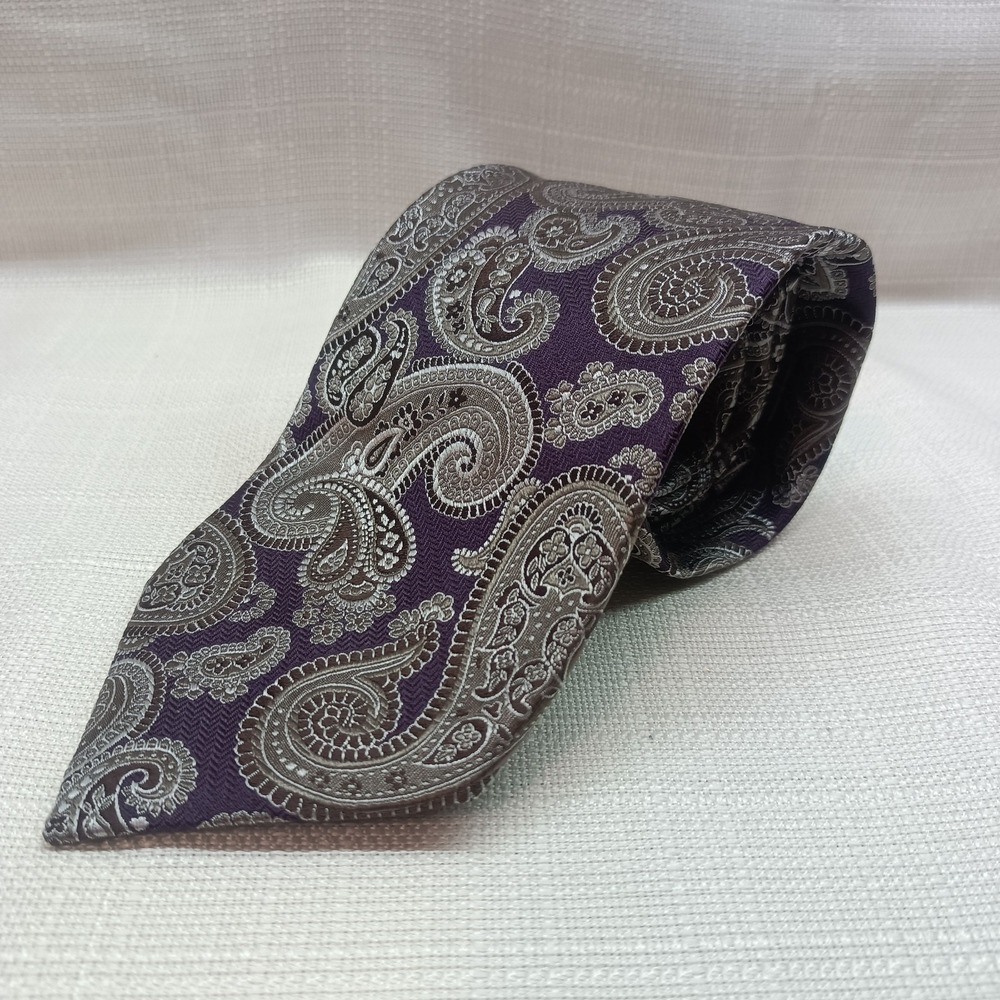 Jos A‎ Bank Signature Mens Purple Taupe Paisley Woven 100% Silk Tie 58in